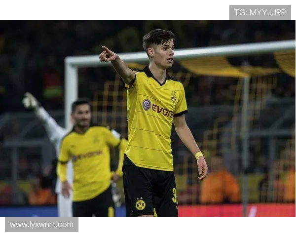 库杜斯：从潜力新星到五大联赛主力的成长轨迹解析