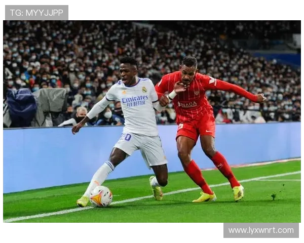 维尼修斯与本泽马的化学反应如何激活前者